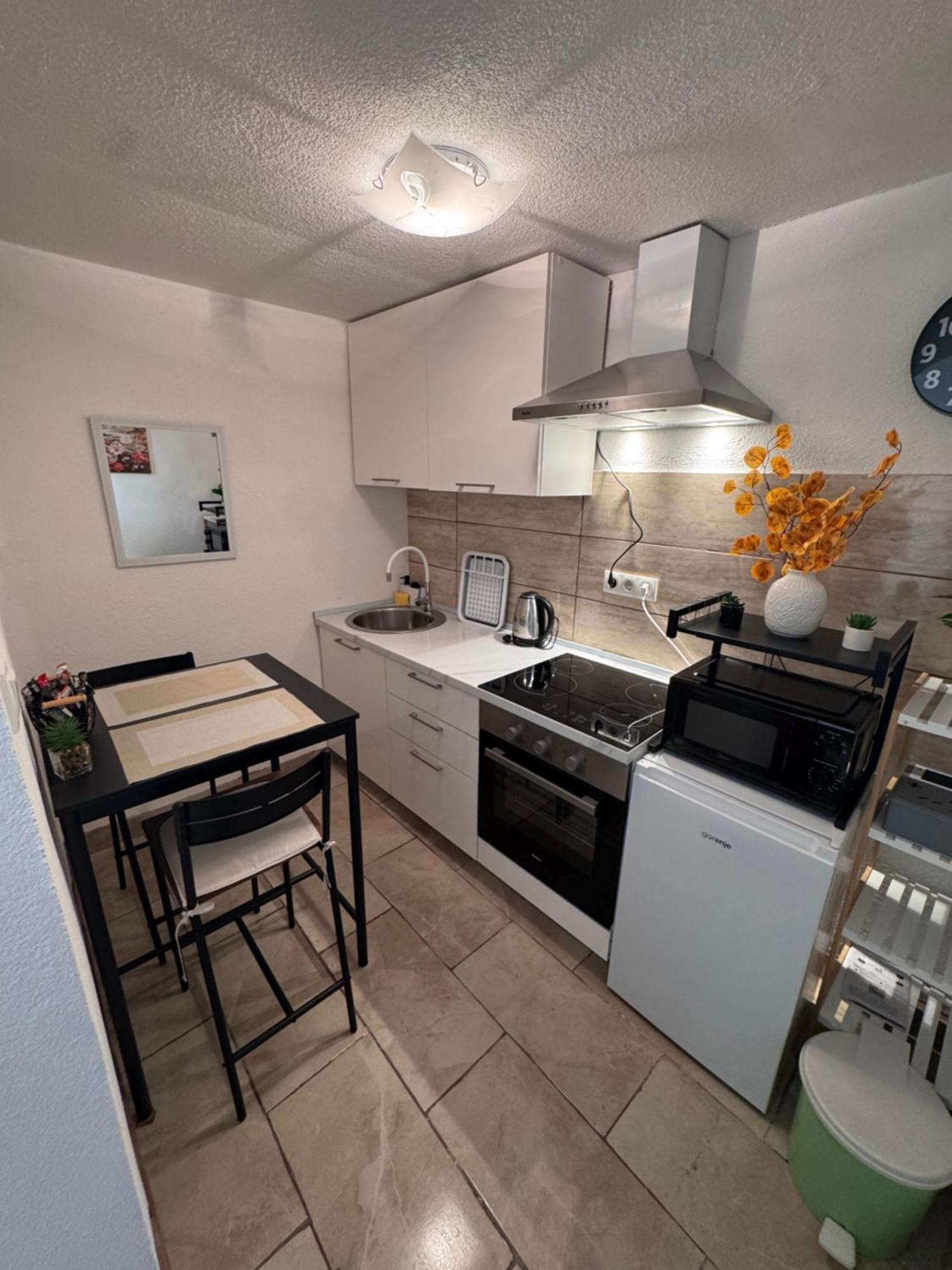 Apartman Josip Gospić Εξωτερικό φωτογραφία